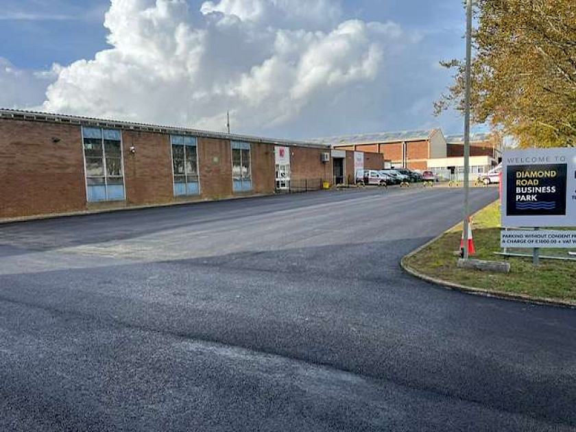 machine lay car park in norwich using a 40mm x 10 mm sma