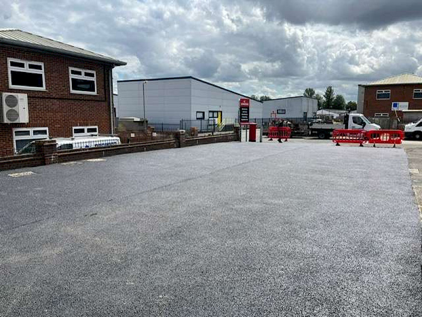 Tarmac Driveway
