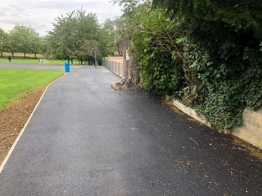Tarmac roadway